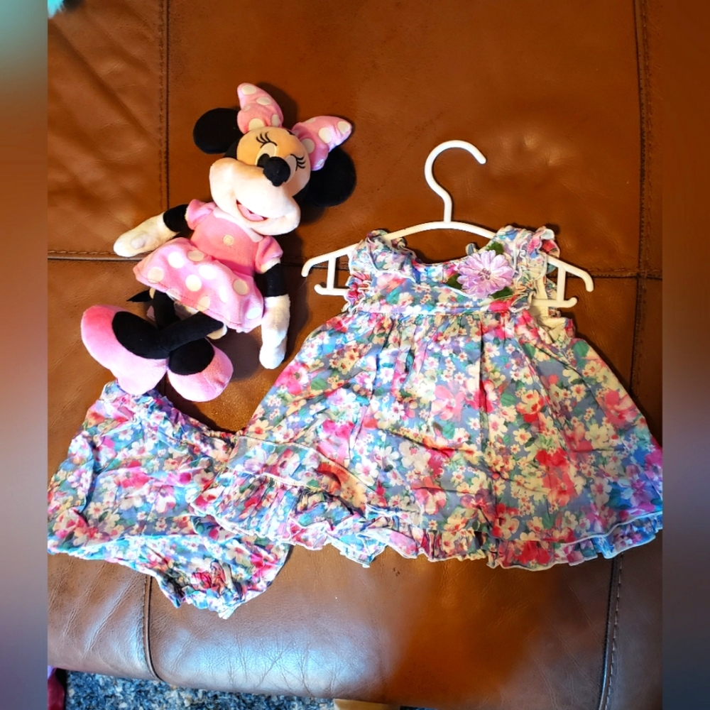 LAURA Ashley London Play Set. 3-6 months